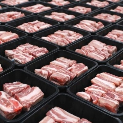 한돈 생갈비 1kg